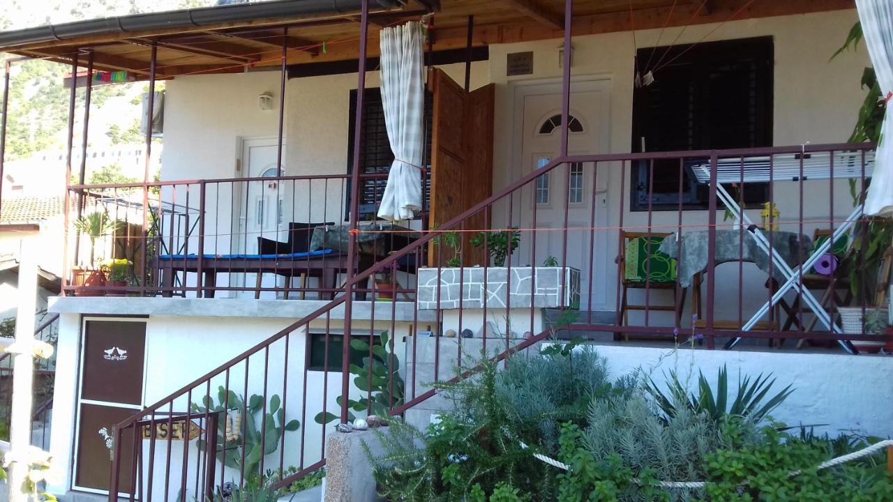 Apartment Biser *